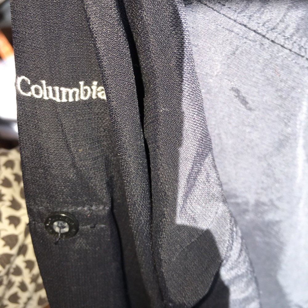 Columbia outdoor shirt